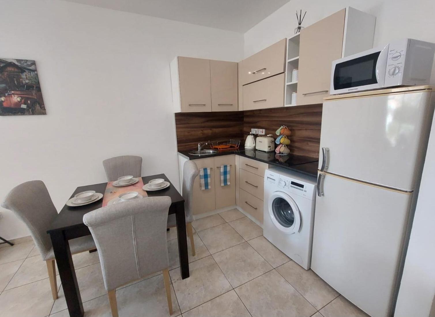 Joanne'S Cosy 1 Bdrm Apt Pafos Dış mekan fotoğraf